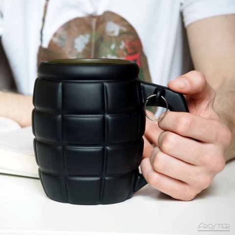 Gigantyczny Kubek Granat - Czarny Gigantyczny Kubek Granat - Czarny