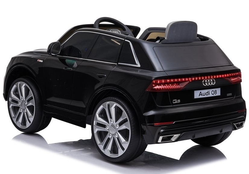 Auto na Akumulator Audi Q8 JJ2066 Czarny Lakierowany Auto na Akumulator Audi Q8 JJ2066 Czarny Lakierowany