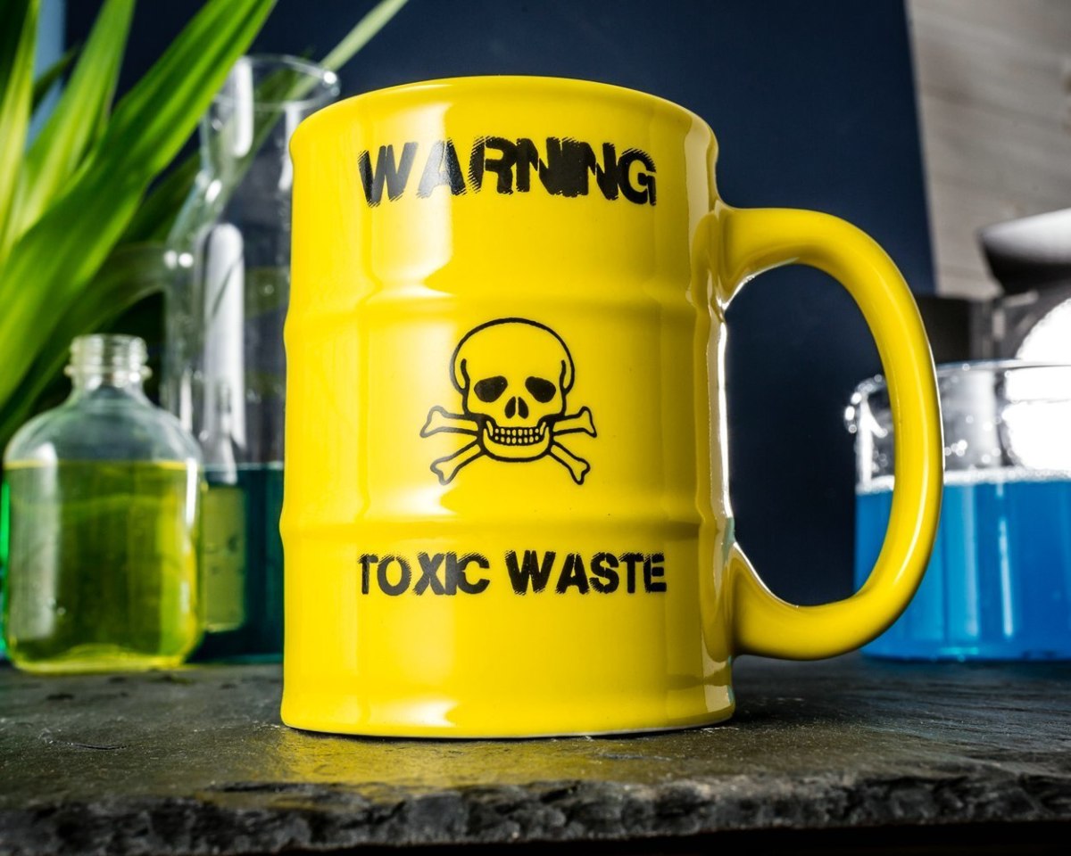 Kubek TOXIC WASTE Kubek TOXIC WASTE