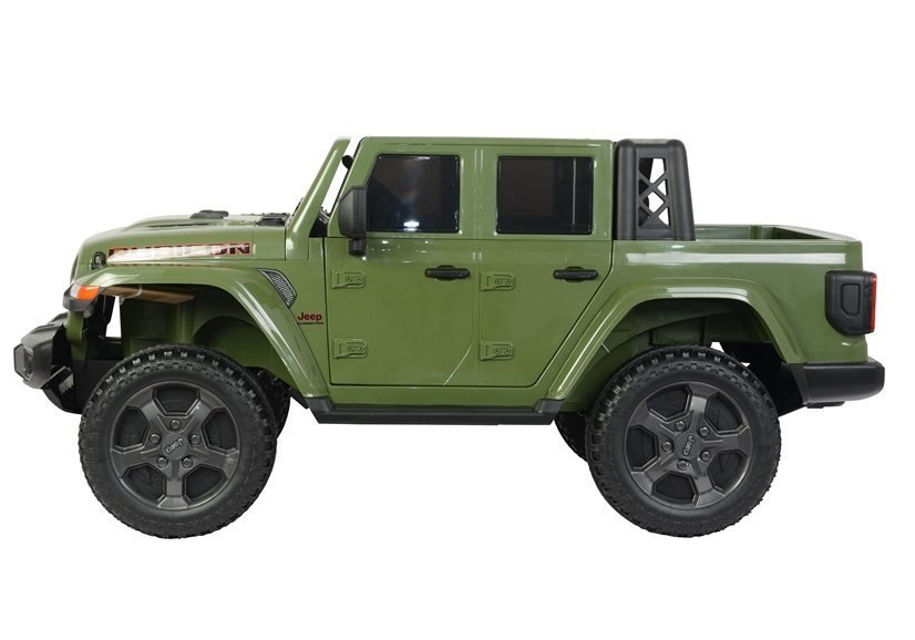 Samochód na akumulator Jeep 6768R zielony Samochód na akumulator Jeep 6768R zielony