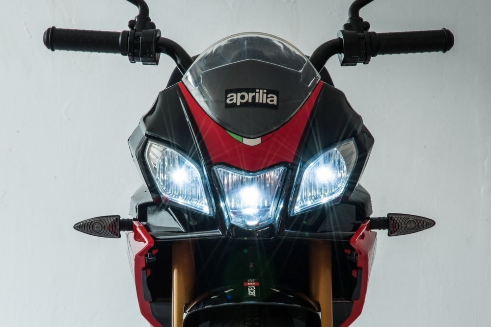 Pojazd Na Akumulator Aprilia A010 czerwony Pojazd Na Akumulator Aprilia A010 czerwony