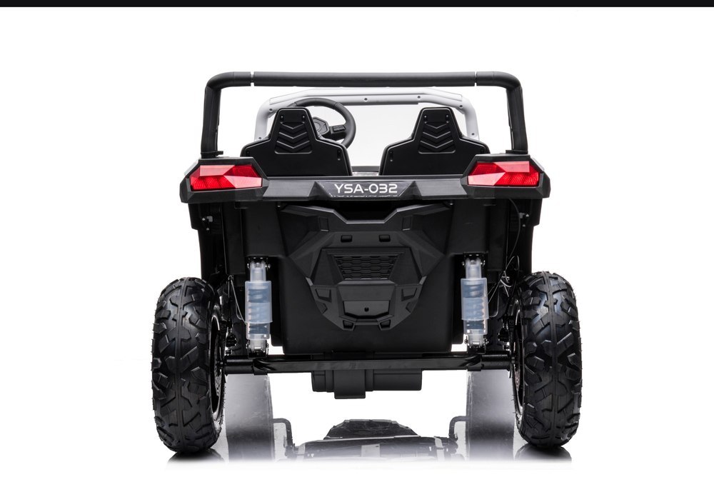 Auto Na Akumulator Buggy STRONG A032 Biały Auto Na Akumulator Buggy STRONG A032 Biały