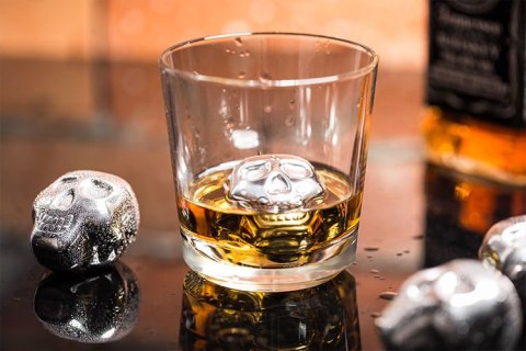 Metalowe czaszki do drinków Metalowe czaszki do drinków
