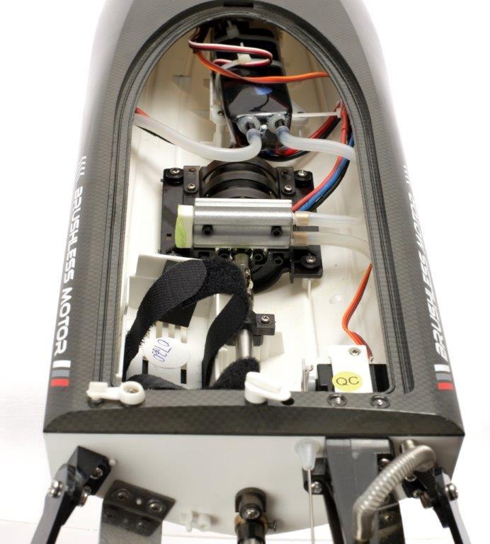 Łódź zdalnie sterowana FT011 2.4GHz RTR 65cm Łódź zdalnie sterowana FT011 2.4GHz RTR 65cm
