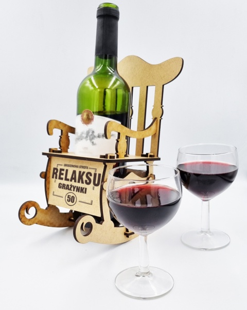 Fotel Bujany na Wino z grawerem + kieliszki