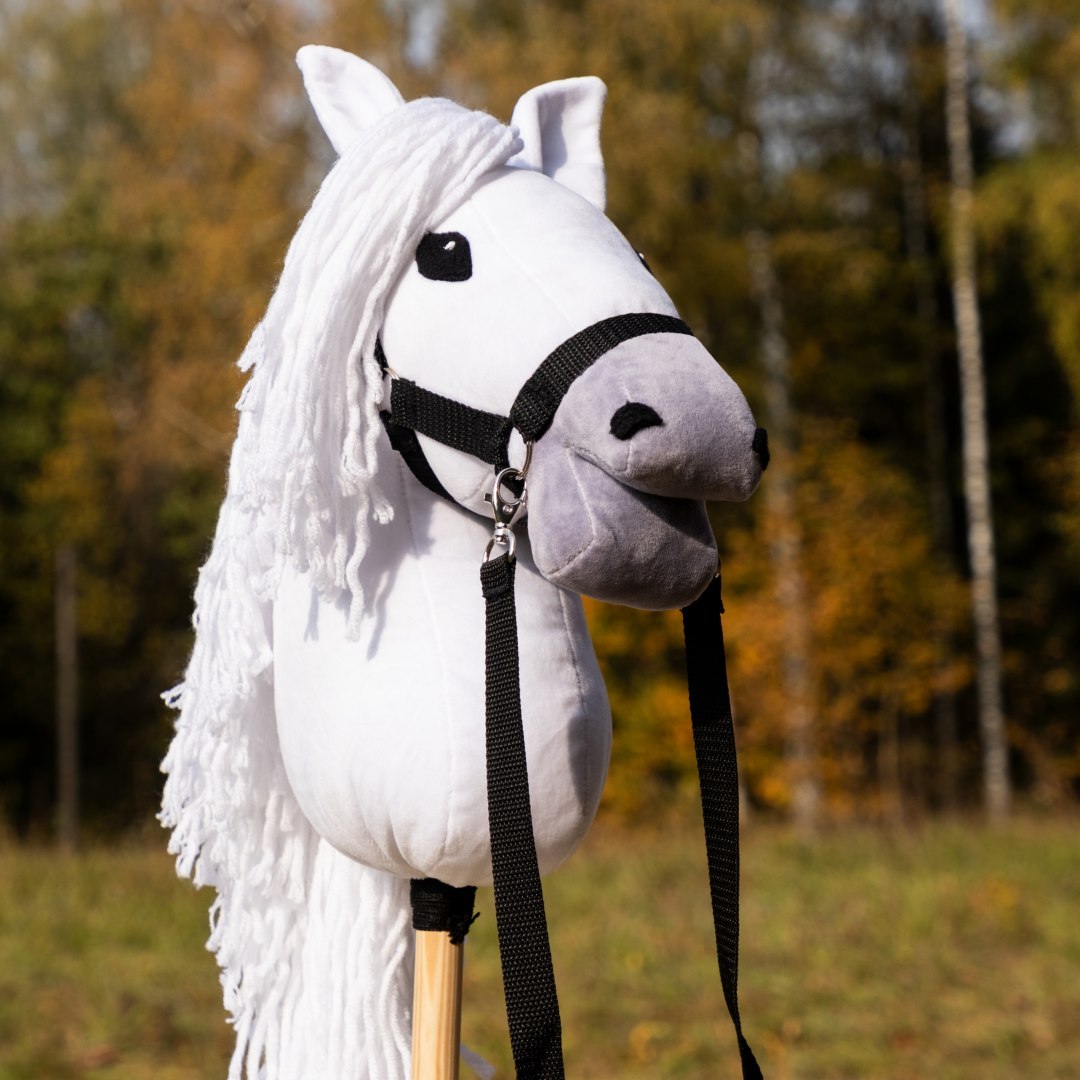 Hobby Horse Skippi - koń na kiju - Biały