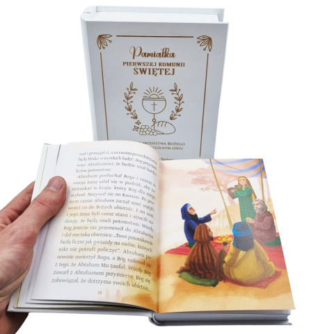 Biblia w drewnianym pudełku Prezent na Komunię - Pamiątka Pierwszej Komunii Świętej Biblia w drewnianym pudełku Prezent na Komunię - Pamiątka Pierwszej Komunii Świętej