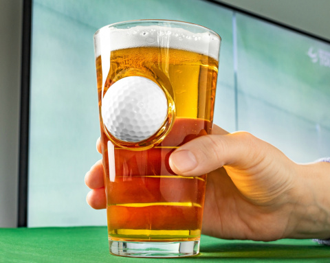 Szklanka PIŁKA GOLFOWA - UWIĘZIONA W SZKLE Szklanka PIŁKA GOLFOWA - UWIĘZIONA W SZKLE