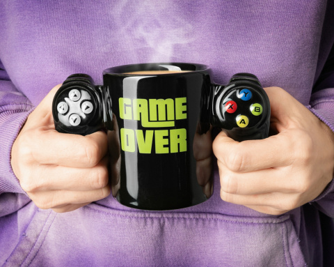 ZESTAW gracza GAME OVER kubek, podkładka, breloki ZESTAW gracza GAME OVER kubek, podkładka, breloki