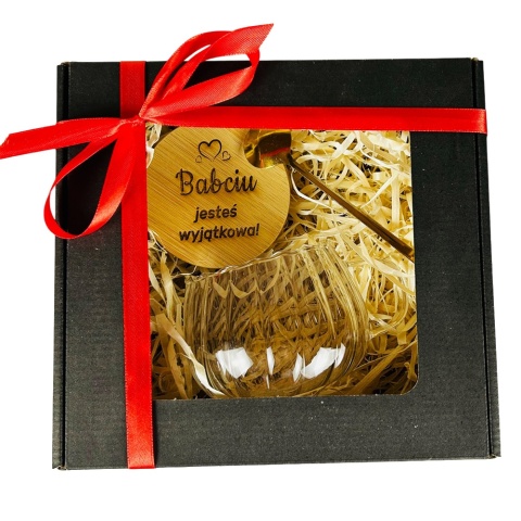 Filiżanka 450 ml z Pokrywką i Łyżeczką dla Babci - Prezent na Dzień Babci i Dziadka Świadka