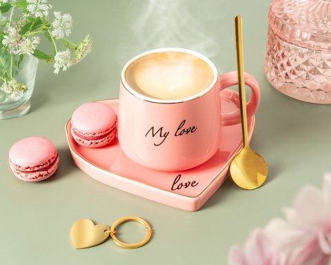 Zestaw Prezent dla Żony Dziewczyny na Święta Urodziny Pod Choinkę Walentynki - Filiżanka z Podstawką w Kształcie Serca