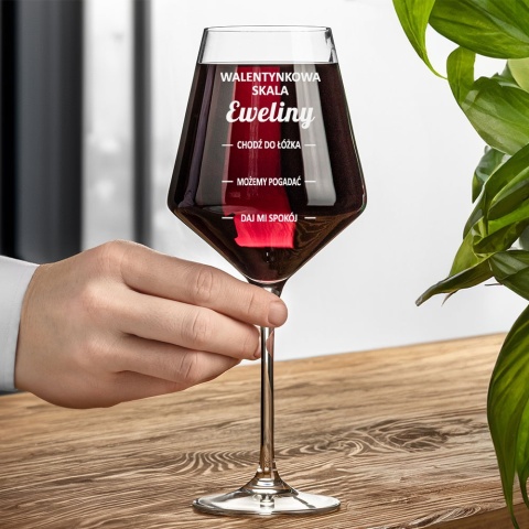 Kieliszek do Wina z Grawerem na Walentynki - Prezent dla Żony Niej Dziewczyny