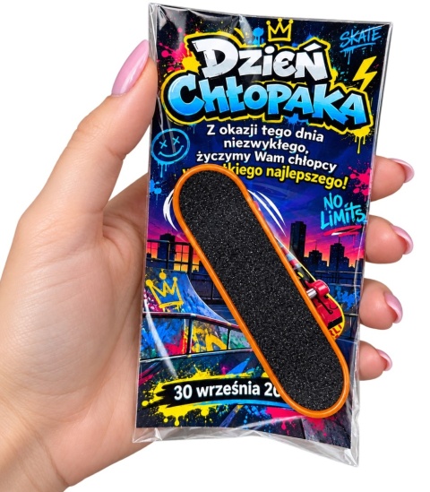 Mini Deskorolka na Palce Fingerboard + Życzenia - Prezent na Dzień Chłopaka do Szkoły Przedszkola Klasy