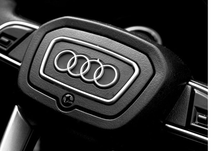 Auto Na Akumulator Audi Q7 S Niebieskie Lakierowane Auto Na Akumulator Audi Q7 S Niebieskie Lakierowane