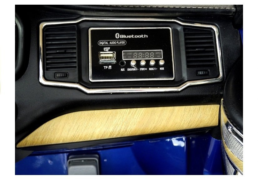 Auto Na Akumulator VOLVO XC90 Niebieskie Lakier Auto Na Akumulator VOLVO XC90 Niebieskie Lakier