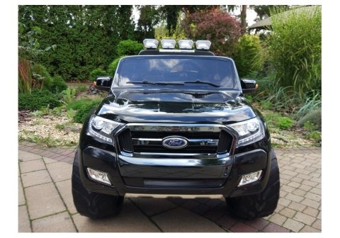 Auto na akumulator Ford Czarny lakierowany 4x4 Auto na akumulator Ford Czarny lakierowany 4x4