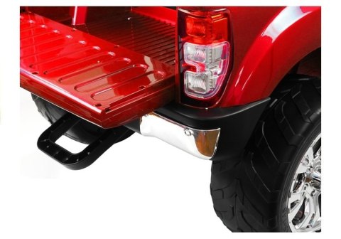 Auto na akumulator Ford Czerwony lakierowany 4x4 Auto na akumulator Ford Czerwony lakierowany 4x4