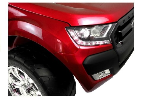 Auto na akumulator Ford Czerwony lakierowany 4x4 Auto na akumulator Ford Czerwony lakierowany 4x4