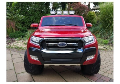 Auto na akumulator Ford Czerwony lakierowany 4x4 Auto na akumulator Ford Czerwony lakierowany 4x4