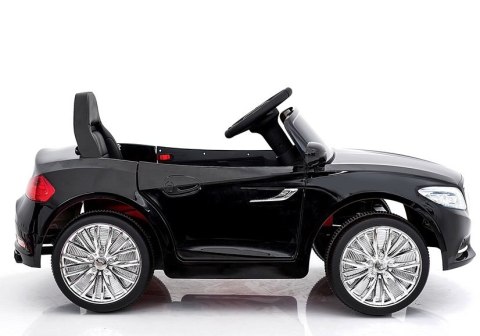 Auto na Akumulator S2188 Czarne Lakierowane Auto na Akumulator S2188 Czarne Lakierowane