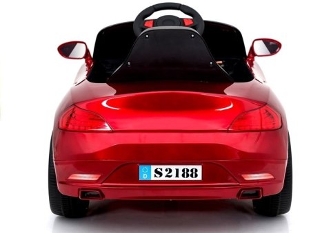 Auto na Akumulator S2188 Czerwone Lakierowane Auto na Akumulator S2188 Czerwone Lakierowane