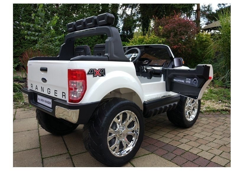 Auto Na Akumulator Ford Ranger 4x4 Biały LCD Auto Na Akumulator Ford Ranger 4x4 Biały LCD
