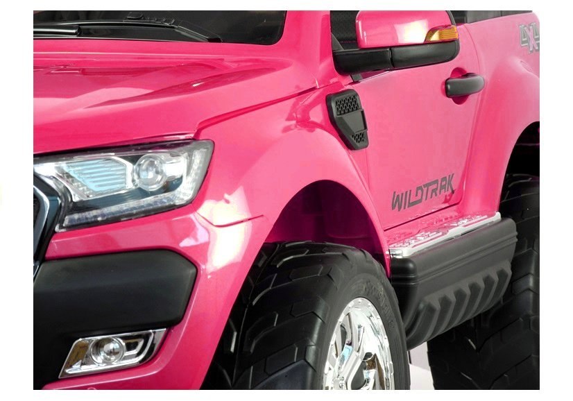 Auto na akumulator Ford Ranger 4x4 Różowy Lakier LCD Auto na akumulator Ford Ranger 4x4 Różowy Lakier LCD