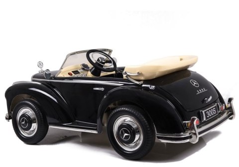 Auto na Akumulator LS-618 Czarny Lakierowany Auto na Akumulator LS-618 Czarny Lakierowany