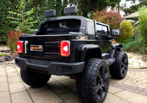 Auto na Akumulator Jeep HL1668 4x4 Czarny Auto na Akumulator Jeep HL1668 4x4 Czarny
