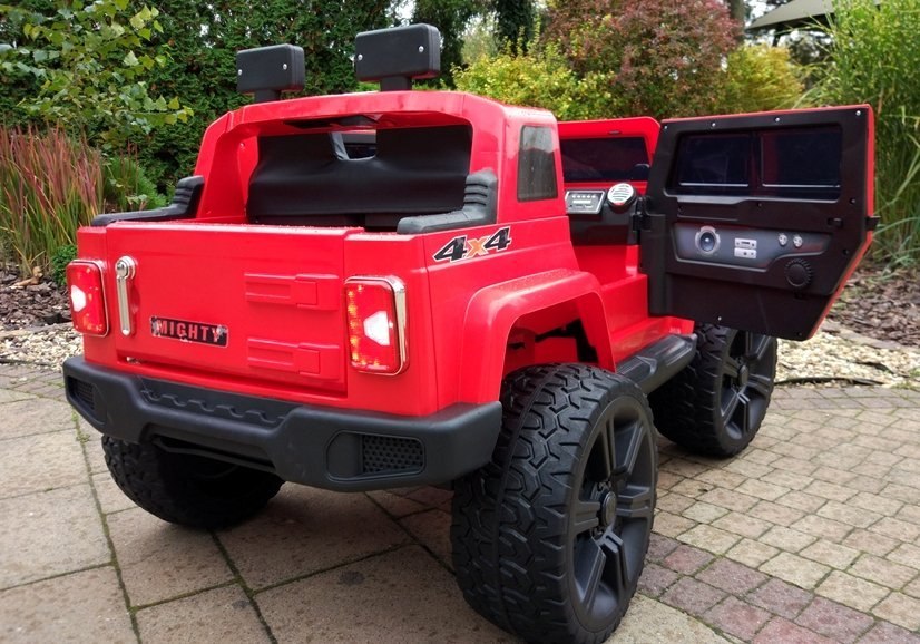 Auto na Akumulator Jeep HL1668 4x4 Czerwony Auto na Akumulator Jeep HL1668 4x4 Czerwony