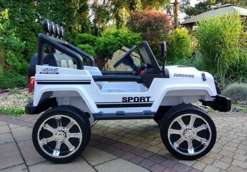 Auto na Akumulator S2388 Jeep Biały Auto na Akumulator S2388 Jeep Biały