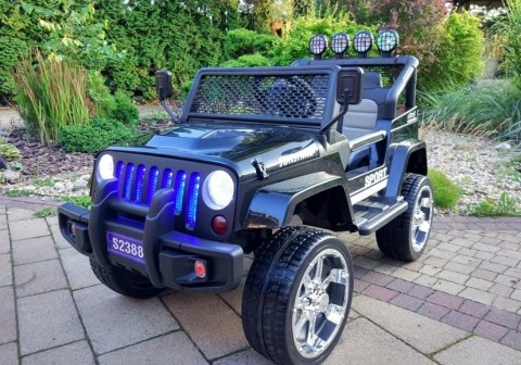 Auto na Akumulator S2388 Jeep Czarny Auto na Akumulator S2388 Jeep Czarny