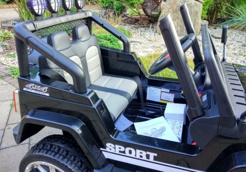 Auto na Akumulator S2388 Jeep Czarny Auto na Akumulator S2388 Jeep Czarny