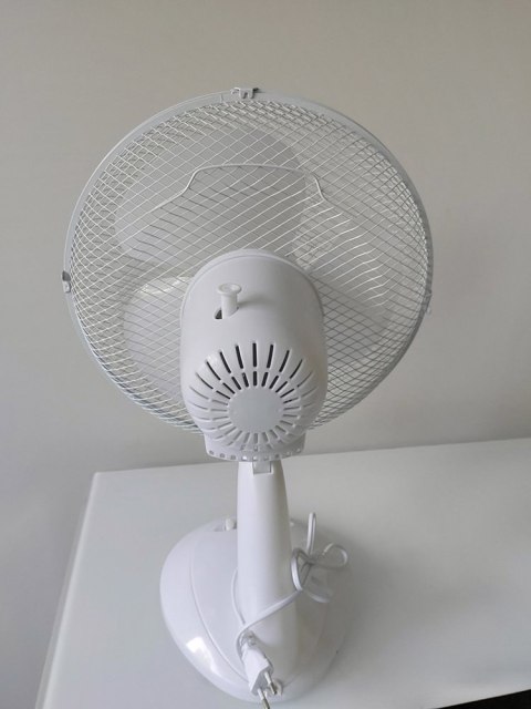 Wentylator Vento Biurowy 30 cm 40W Biały Wentylator Vento Biurowy 30 cm 40W Biały