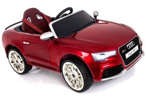 Auto Na Akumulator Audi RS5 Czerwone Lakierowane Auto Na Akumulator Audi RS5 Czerwone Lakierowane
