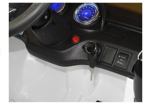 Auto na akumulator XMX805 Białe Auto na akumulator XMX805 Białe