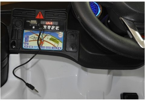 Auto na akumulator XMX805 Białe Auto na akumulator XMX805 Białe