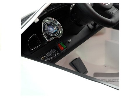 Auto na Akumulator Cabrio z Daszkiem Biały Auto na Akumulator Cabrio z Daszkiem Biały