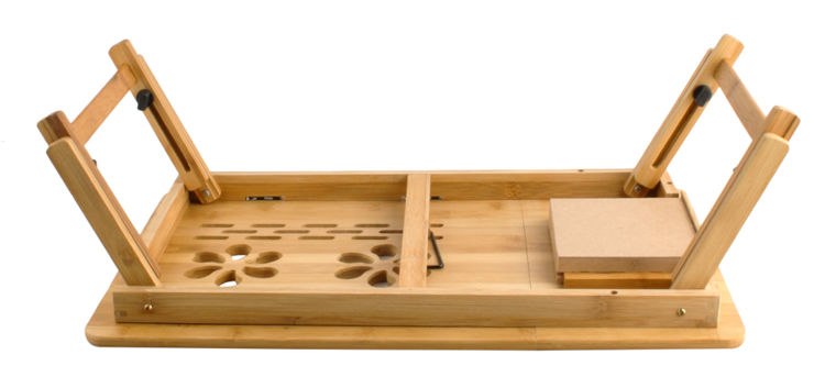 Drewniany stolik pod laptopa Drewniany stolik pod laptopa