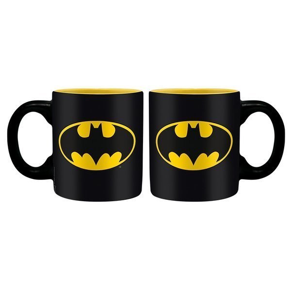 DC COMICS - Zestaw Szklanka/Breloczek/Filiżanka "Batman" DC COMICS - Zestaw Szklanka/Breloczek/Filiżanka "Batman"
