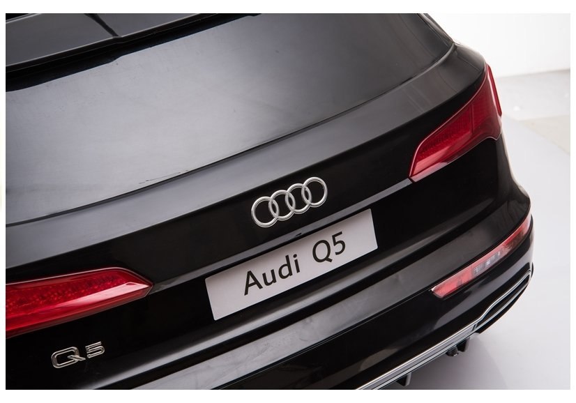 Pojazd na Akumulator Audi Q5 Policja Czarny Pojazd na Akumulator Audi Q5 Policja Czarny