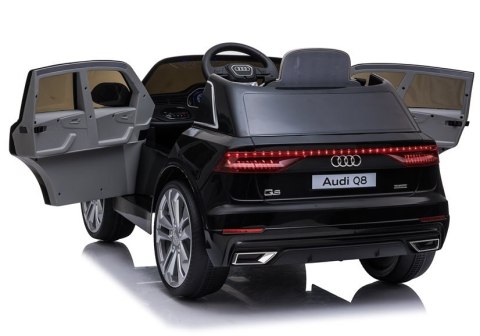 Auto na Akumulator Audi Q8 JJ2066 Czarny Auto na Akumulator Audi Q8 JJ2066 Czarny