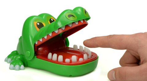 Krokodyl u dentysty - gra zręcznościowa Krokodyl u dentysty - gra zręcznościowa