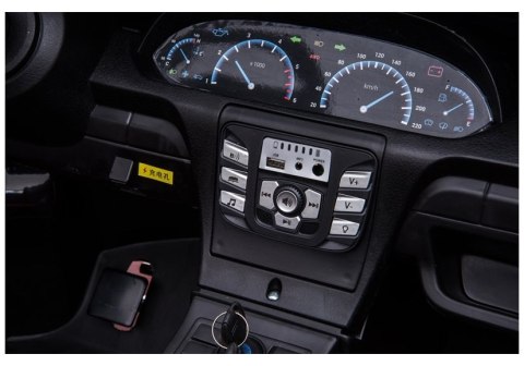 Auto na akumulator YSA021A Czerwony Auto na akumulator YSA021A Czerwony